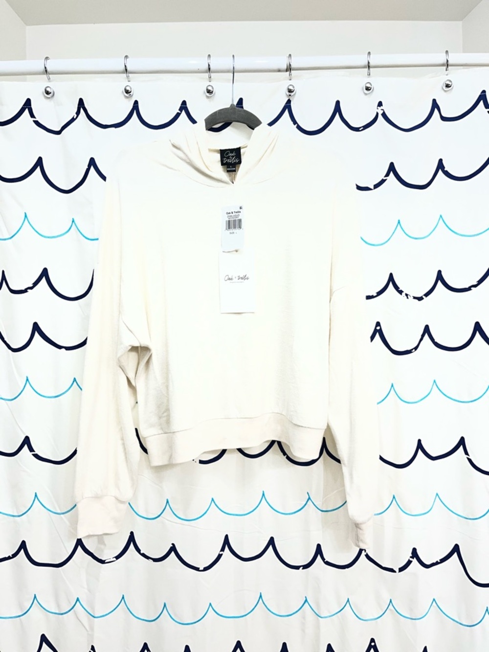 CeliaB Ivory Cropped Hooded Sweatshirt